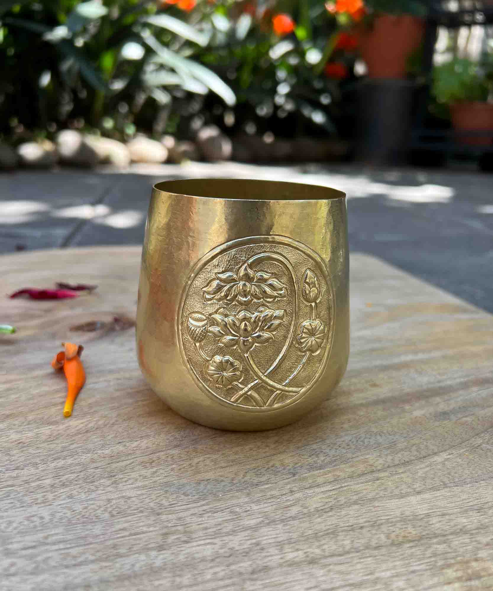 Lotus Design Glass