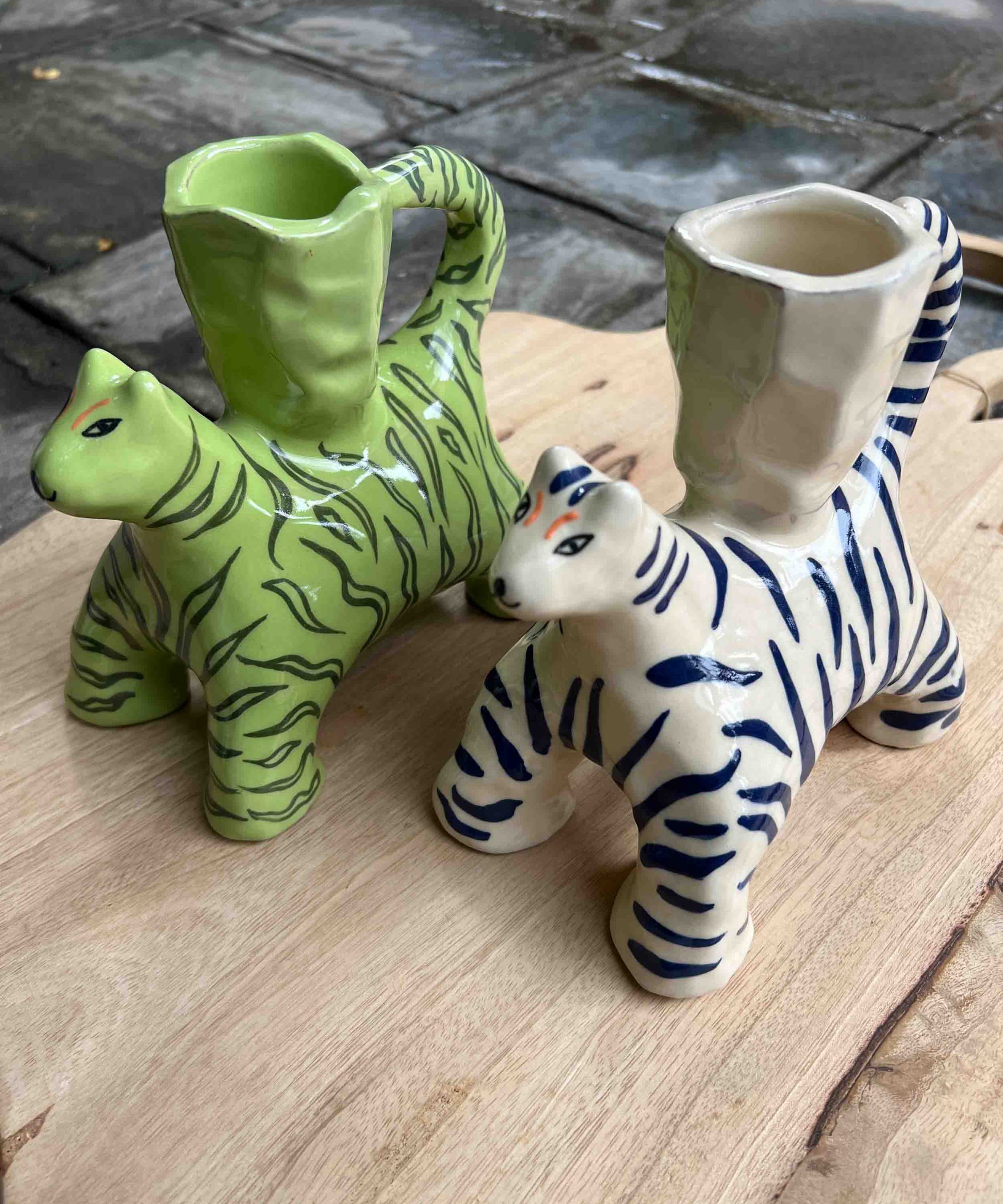 Tiger Candlestand